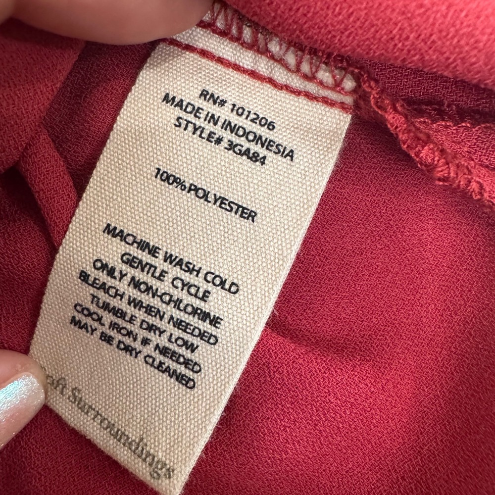Soft Surroundings Blouse Women PXS Pleated V-Neck Work Office Professional Red - Picture 9 of 9